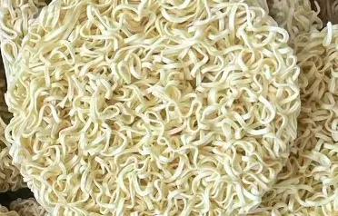 Qinhuangdao Dongyang Food Co., Ltd.: Como selecionar blocos de macarrão instantâneo de alta qualidade?