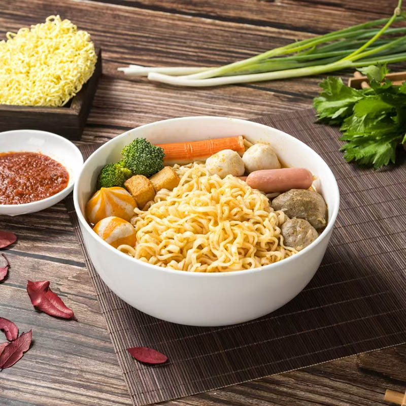 40g de macarrão de trigo especializado em panela quente picante